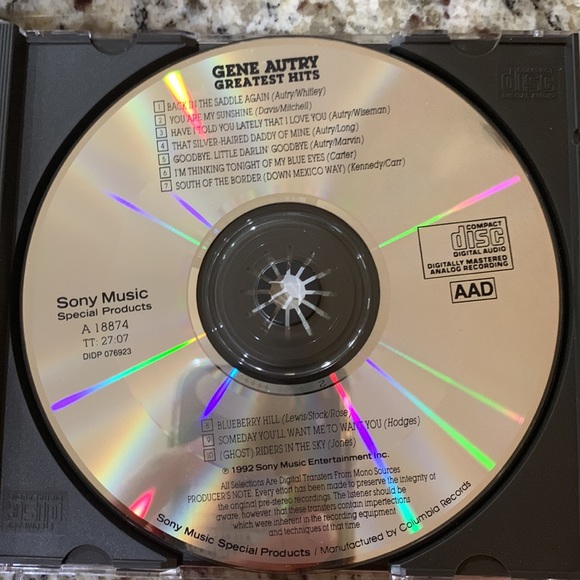 4 CD bundle of classic western Gene Autry 3CDs & Marty Robbins greatest hits. - Picture 7 of 12